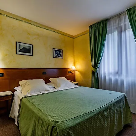 Отель Beau Sejour