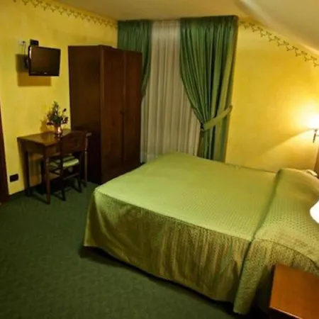 Отель Beau Sejour