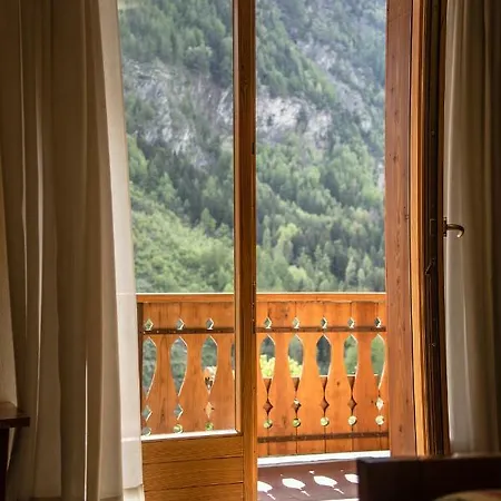 Beau Sejour Отель